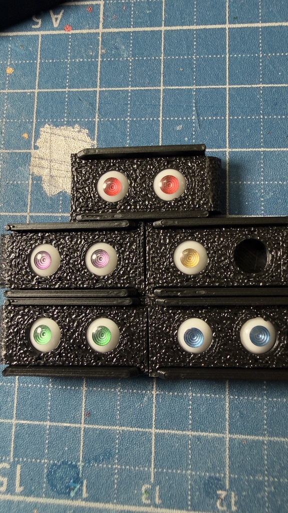 ドールアイgen.7.0 真円1ぐるぐる同心円(5mm半球)