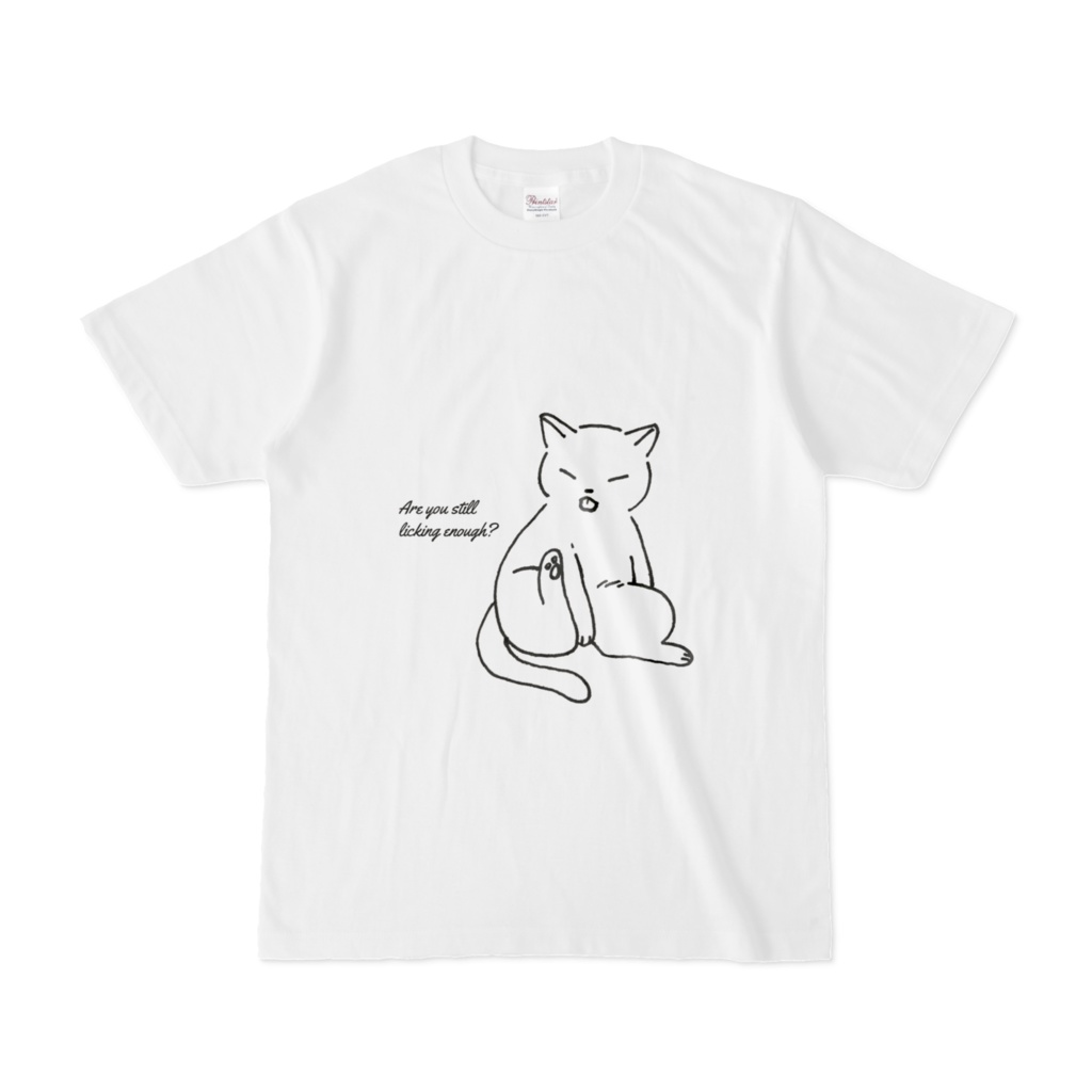 毛づくろいする猫のTシャツ