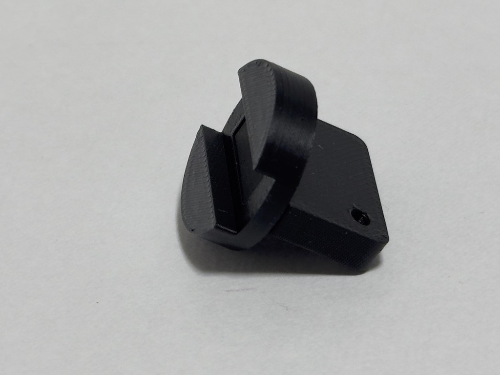 デュアルスタンド