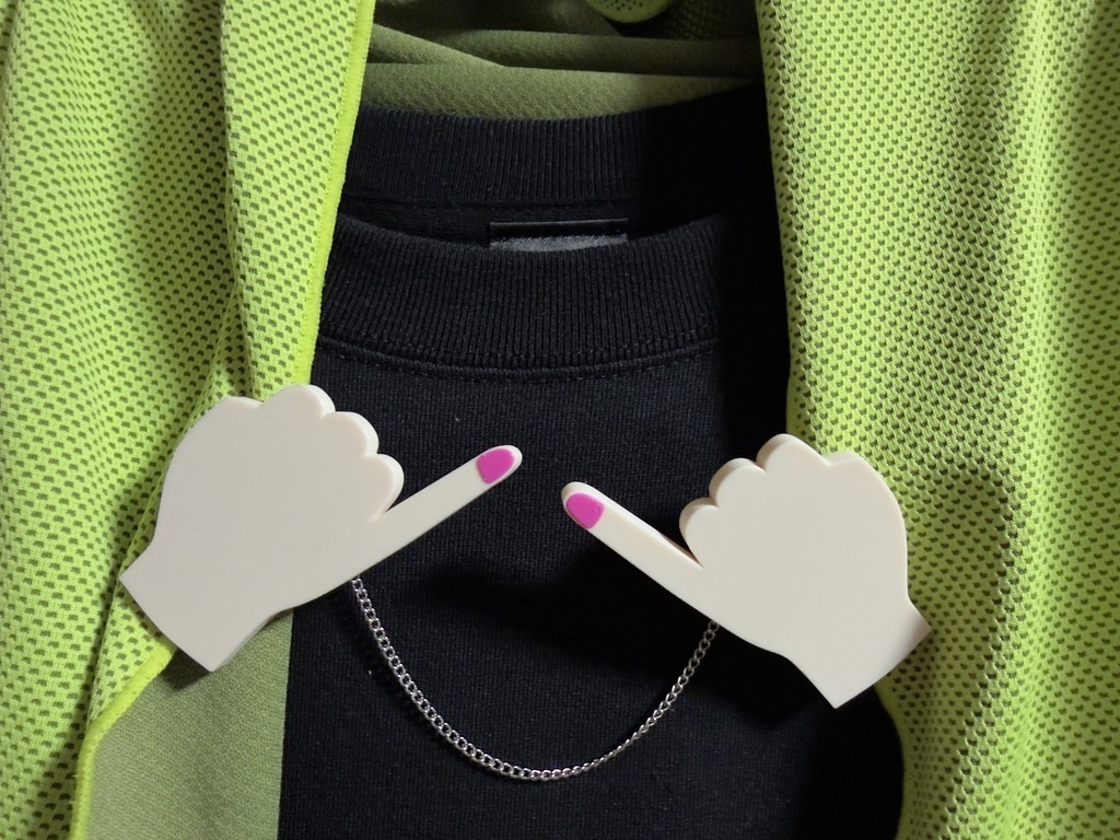 Pinky Fingerストールクリップ