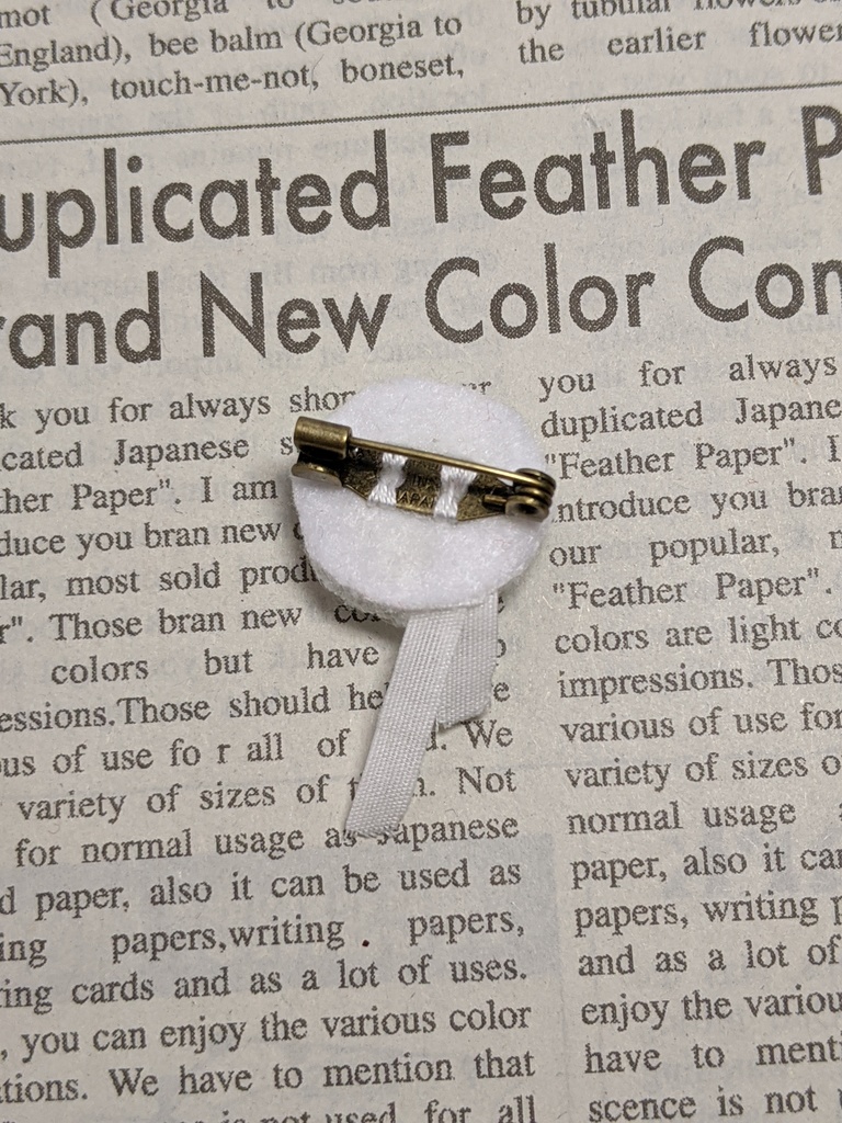 木乃伊の刺しゅうブローチ