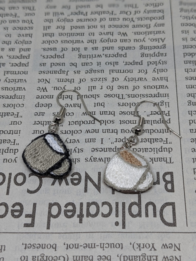 朝食系片耳ピアス