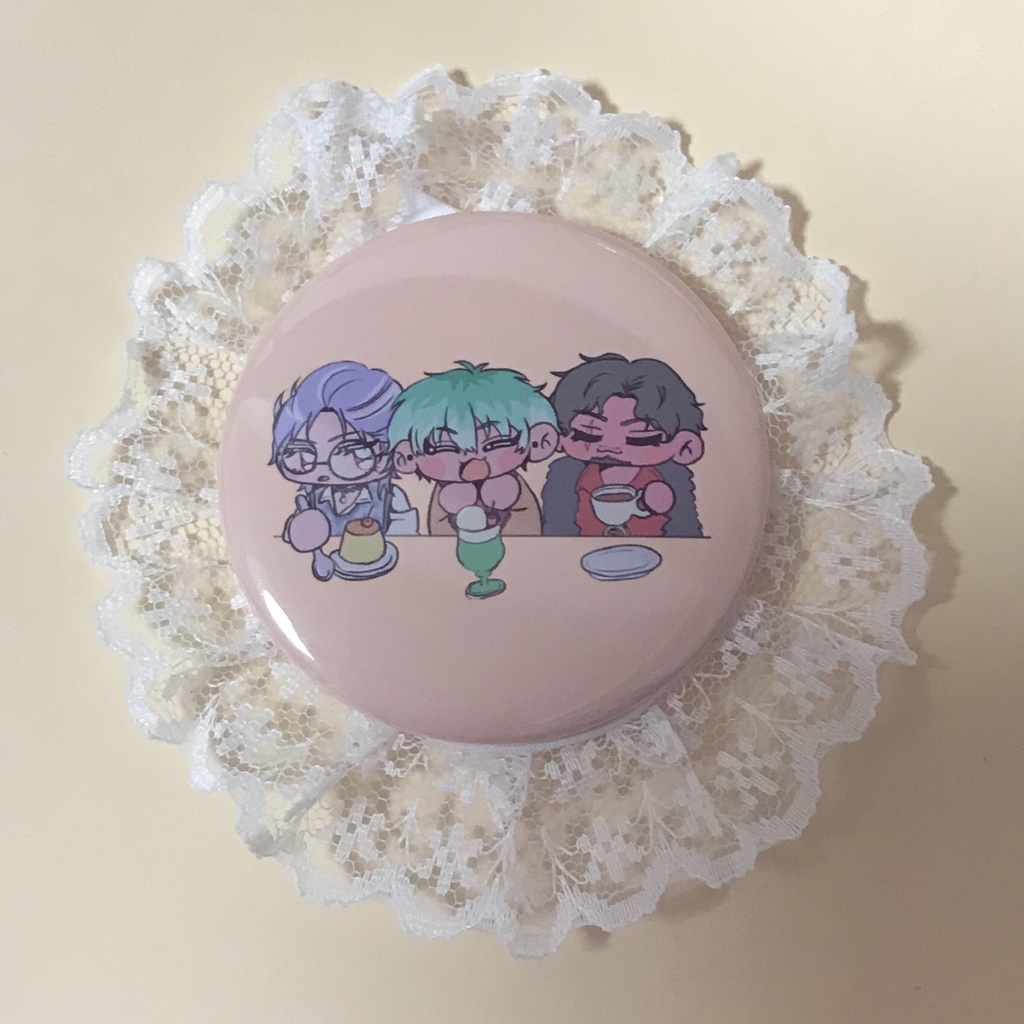 オオサカ　54mm缶バッジ　白レース付き