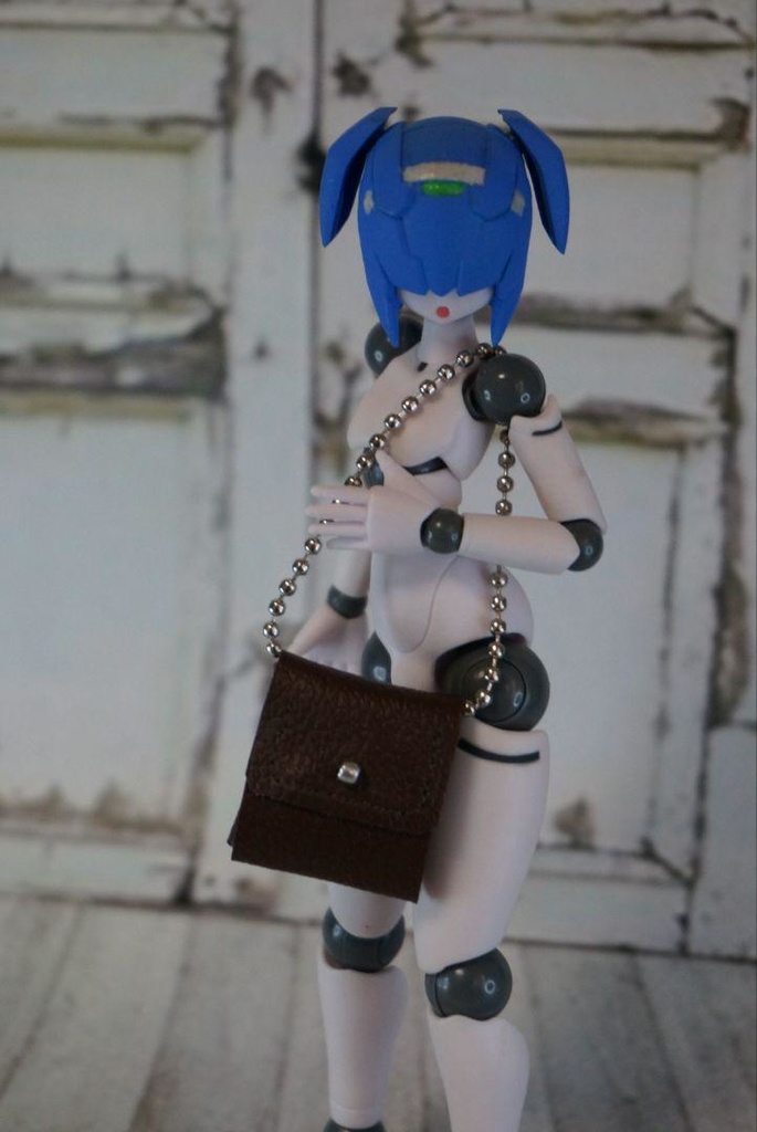 【ハンドメイド】1/12程度 美プラ・フィギュア・ドール向け革風ミニチュアカバン
