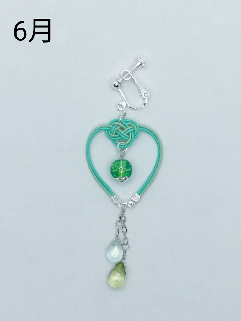 水引イヤリング(ハートの雫)