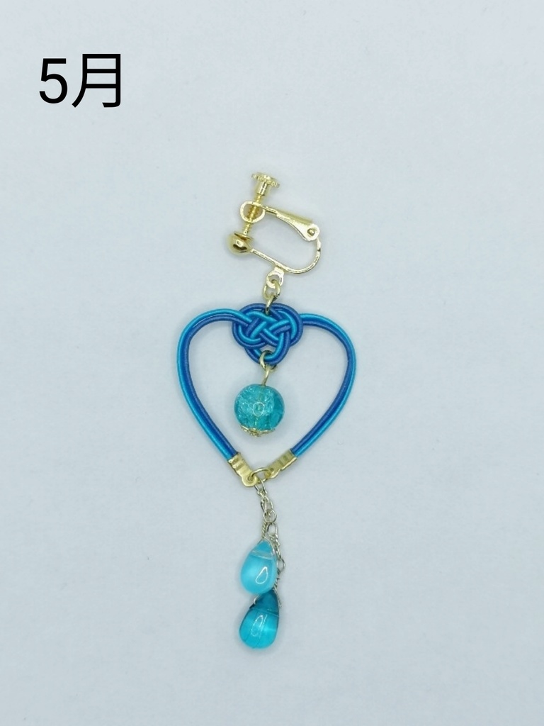 水引イヤリング(ハートの雫)