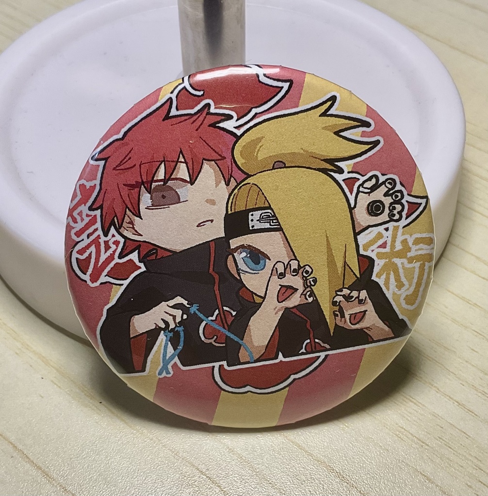 サソデイ58mm缶バッジB