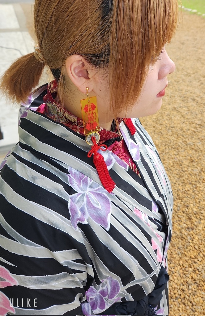 御札風イヤリング・ピアス(デザインA)