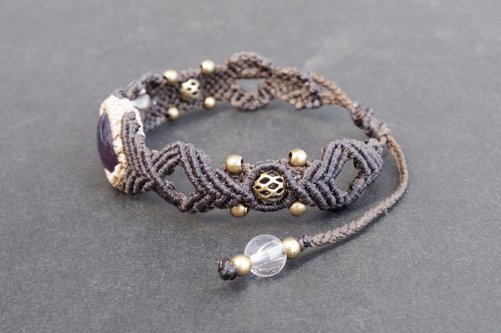 パープルフローライトのマクラメブレスレット 「Duat(ドゥアト)」
