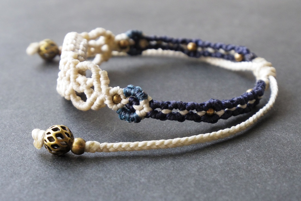 カイヤナイトのマクラメブレスレット 「Silk Road-İstanbul-」