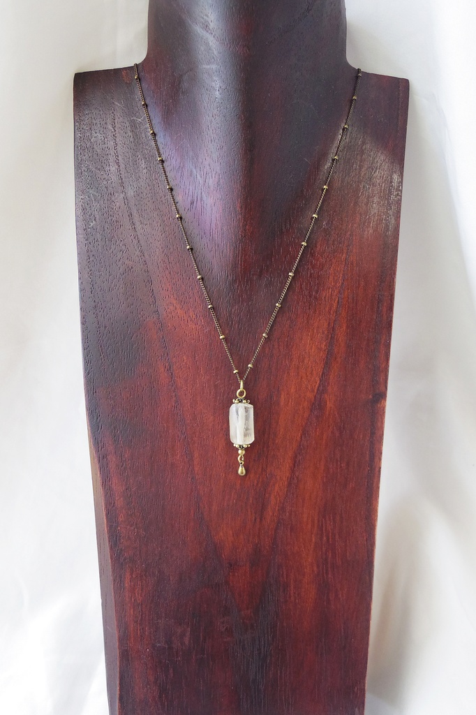 ローマングラスとタンザナイトのアンティークネックレス 「がらくた塔と考古学の魔女」