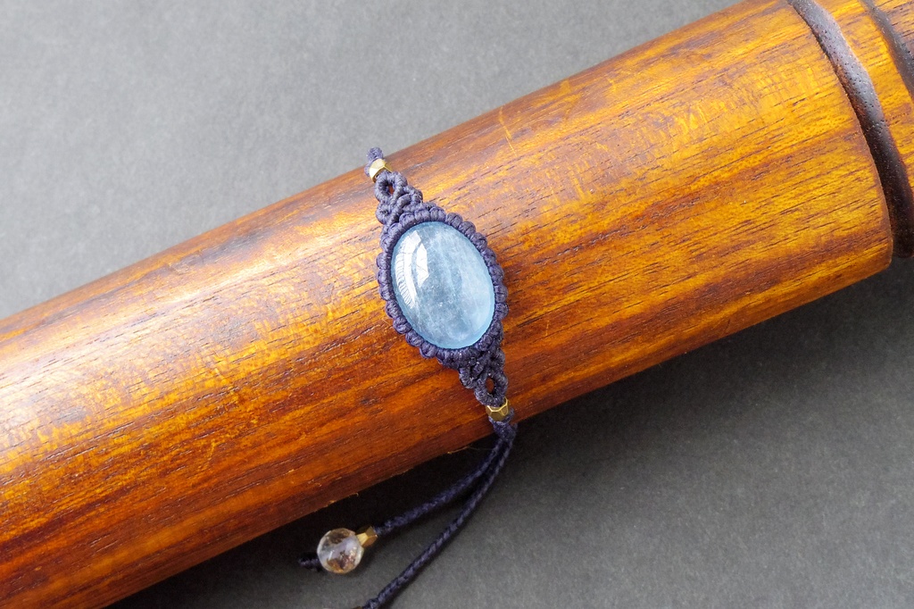 アクアマリンのシンプルマクラメブレスレット 「Ugarit」★再販★