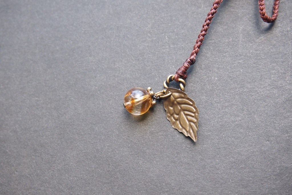 ブラウンアゲートとファントムシトリンのマクラメネックレス 「Dryas」