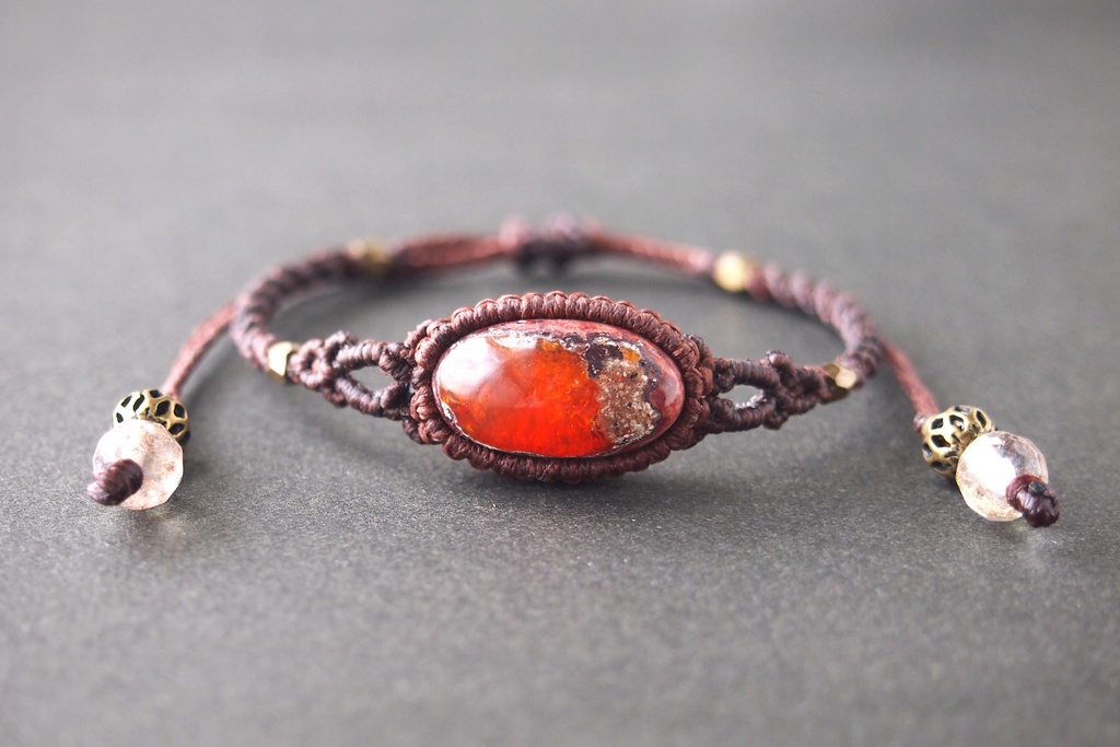 カンテラオパールのマクラメブレスレット 「Bandiagara」