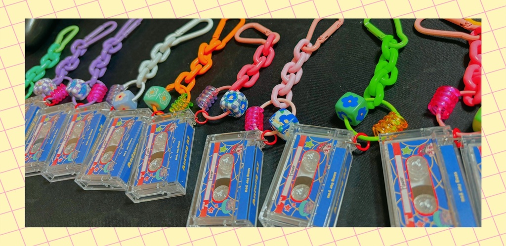 カセットテープキーホルダー