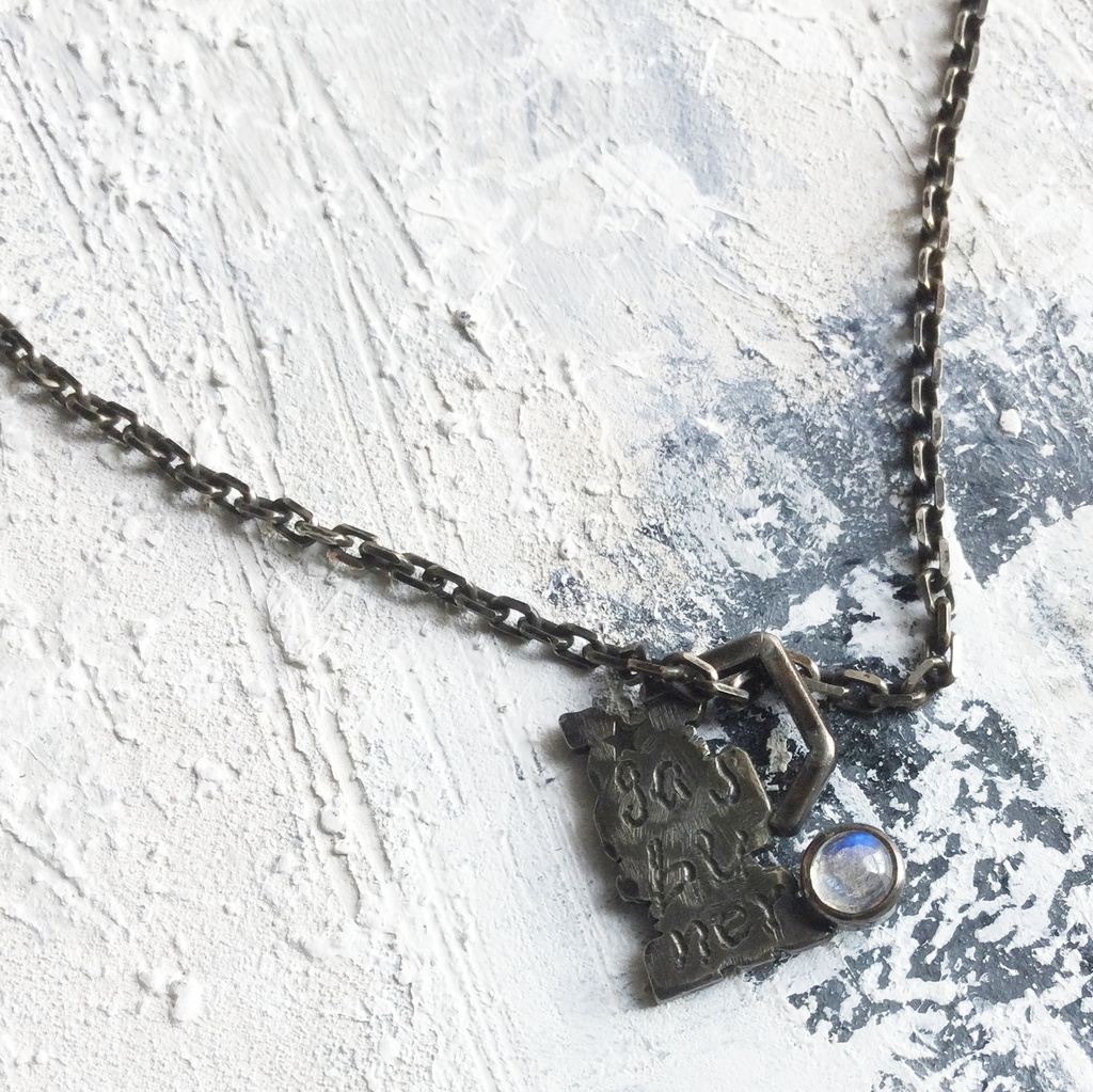 グラフィティー ネックレス ラブラドライト