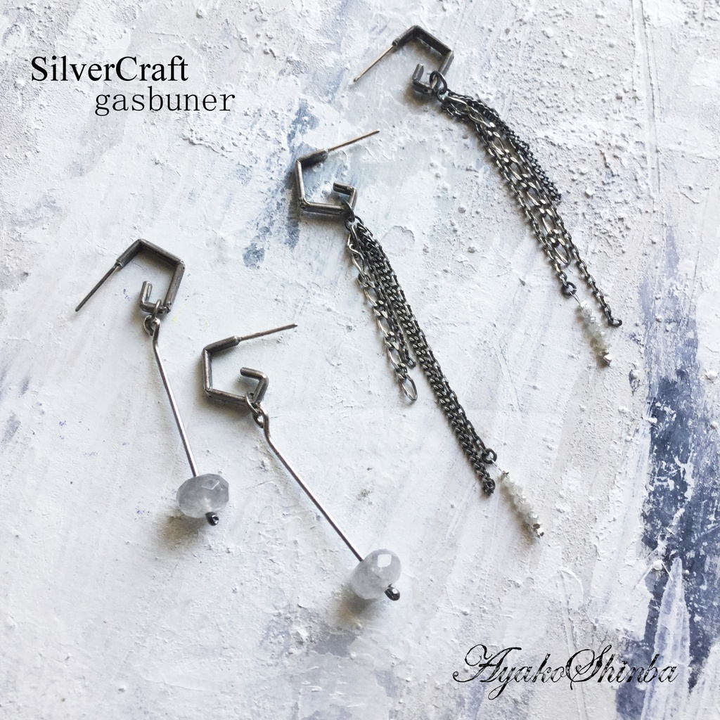 Gピアス グレークオーツ