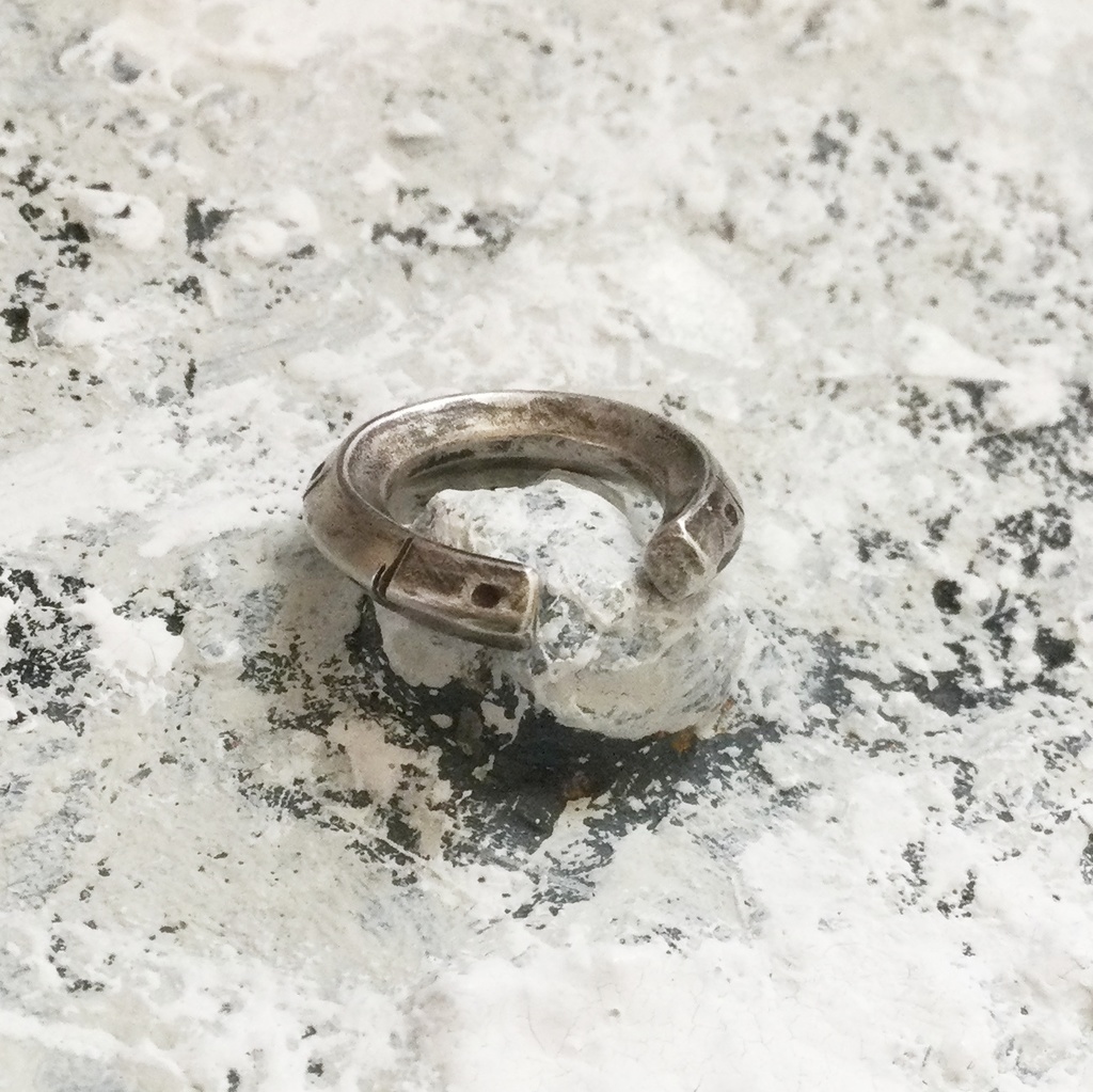 2.5□ インダストリアル シルバーイヤーカフ