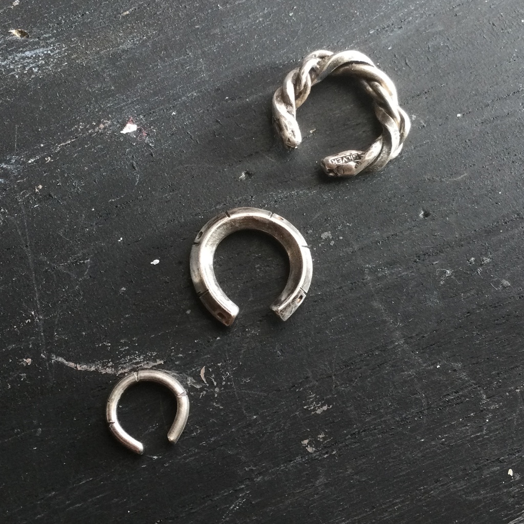 2.5□ インダストリアル シルバーイヤーカフ