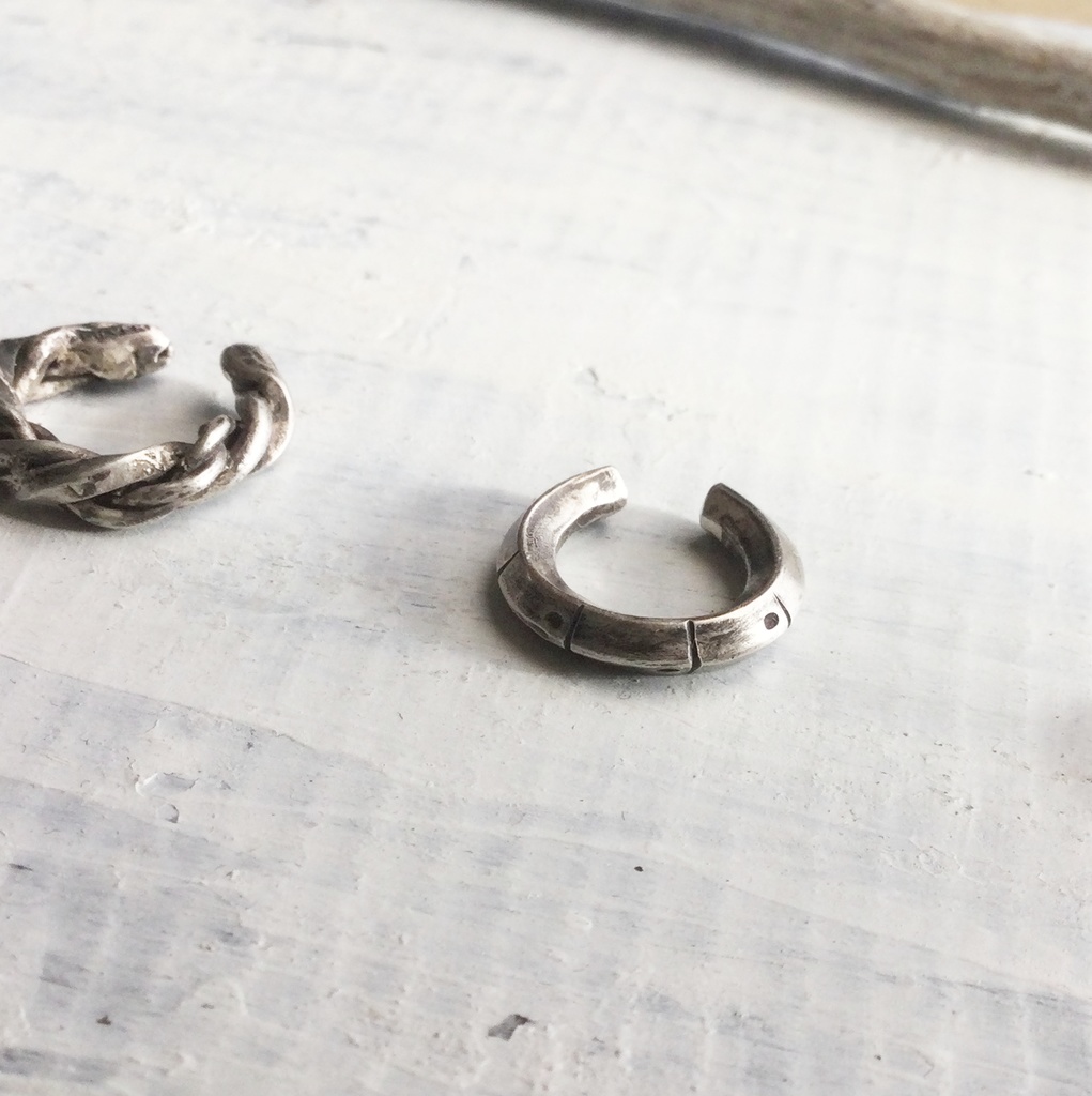 2.5□ インダストリアル シルバーイヤーカフ