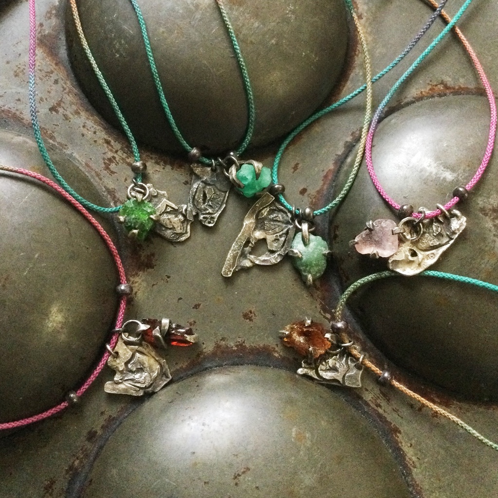 エメラルド原石 チョーカー&ネックレス