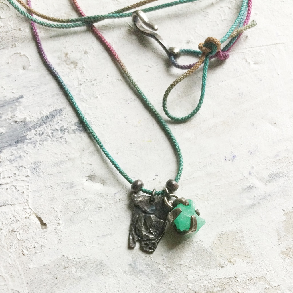 エメラルド原石 チョーカー&ネックレス