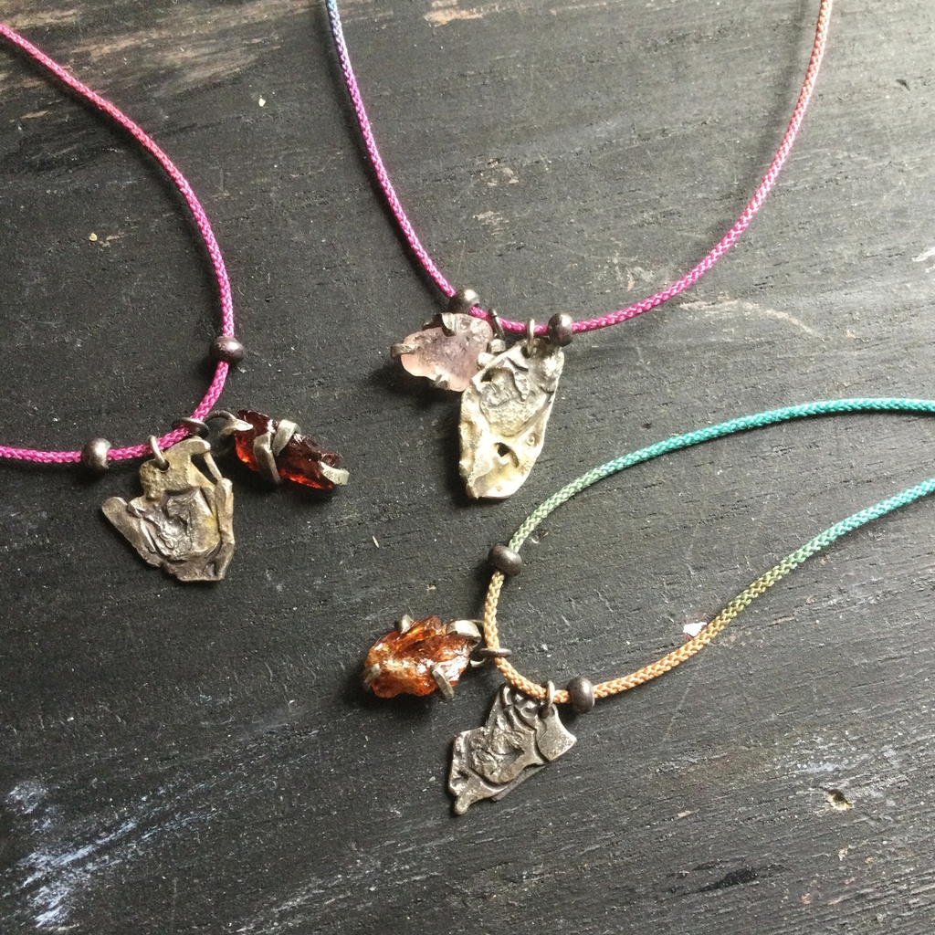 ガーネット原石 チョーカー&ネックレス