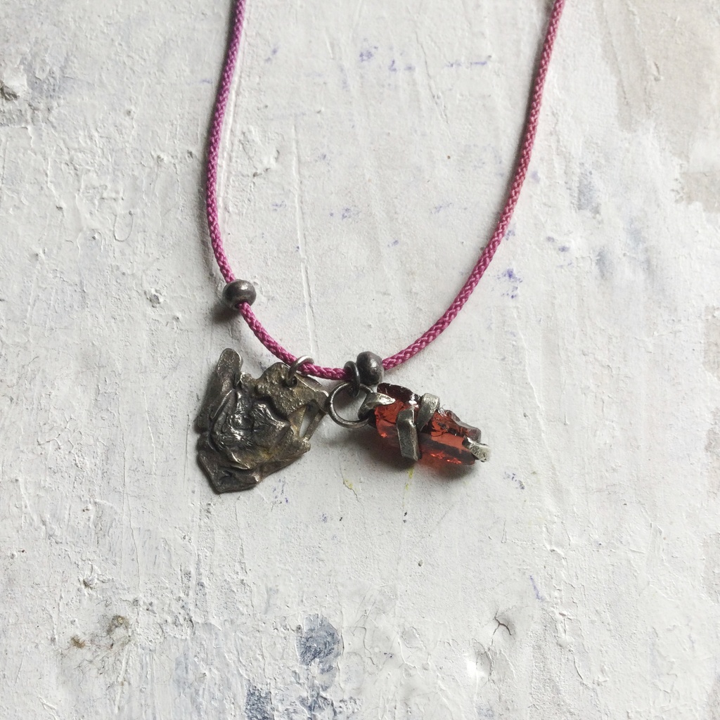 ガーネット原石 チョーカー&ネックレス