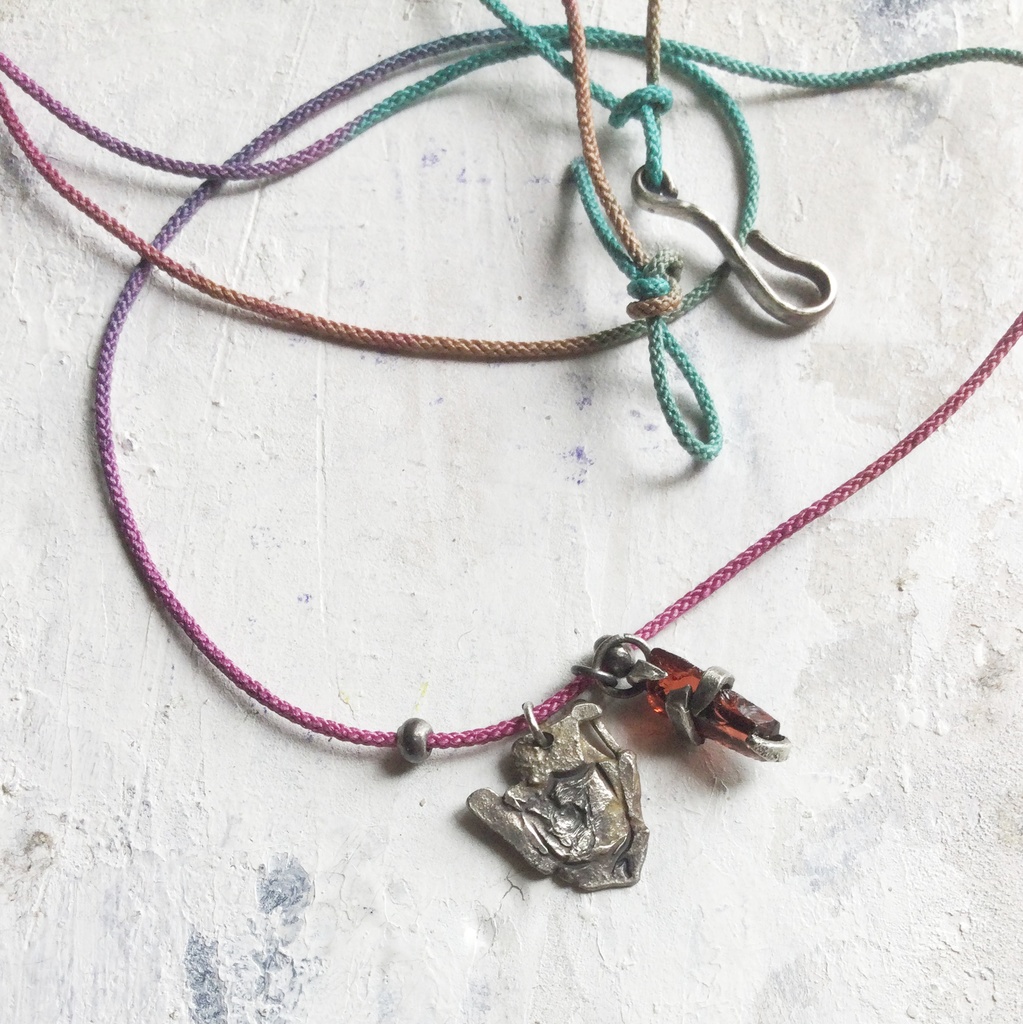 ガーネット原石 チョーカー&ネックレス