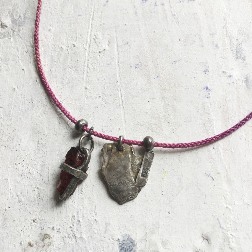 ガーネット原石 チョーカー&ネックレス