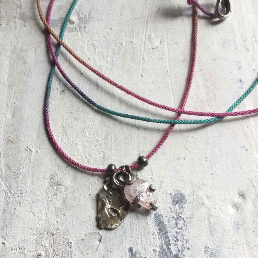 ピンクサファイヤ原石 チョーカー&ネックレス