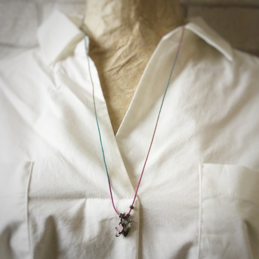 ピンクサファイヤ原石 チョーカー&ネックレス