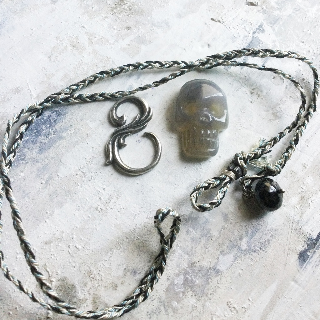 SilverのS字フック ドクロストーン アゲート