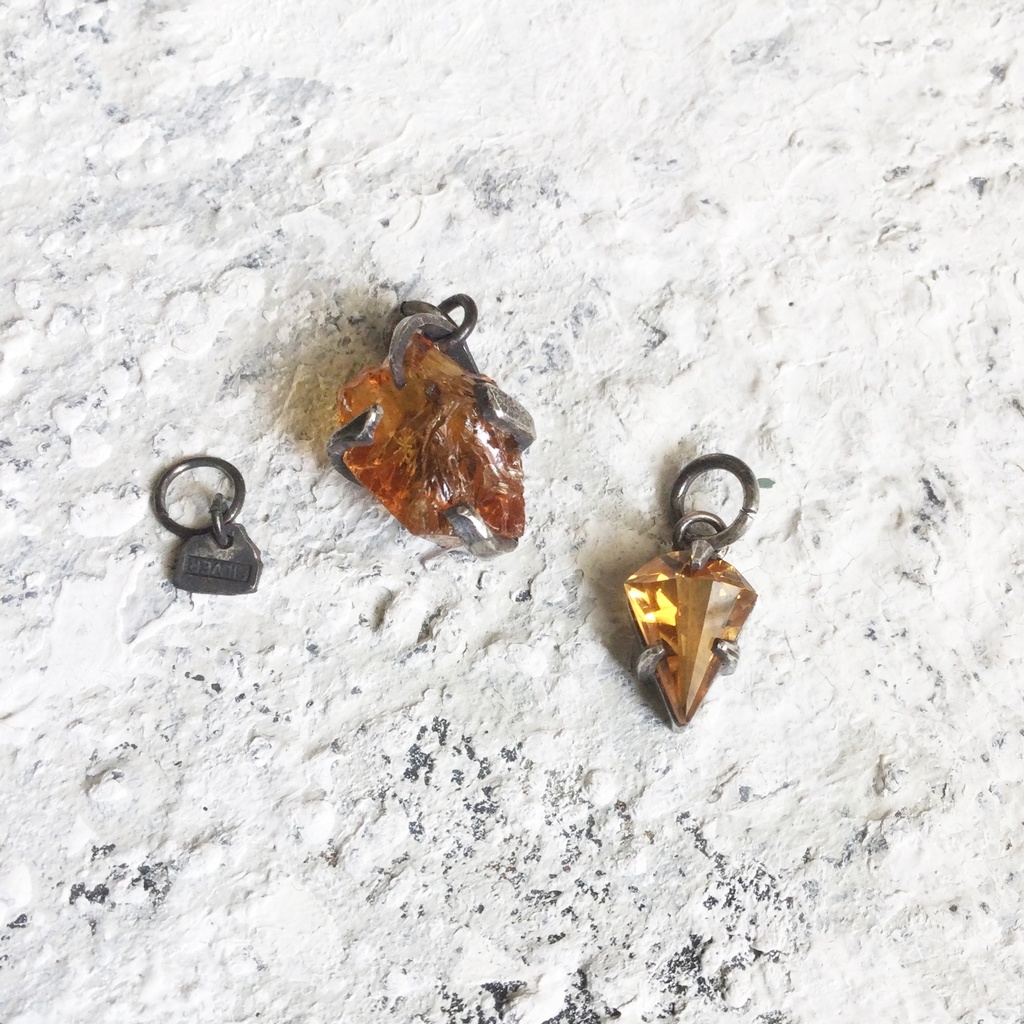 シトリンのチャーム 2個セット