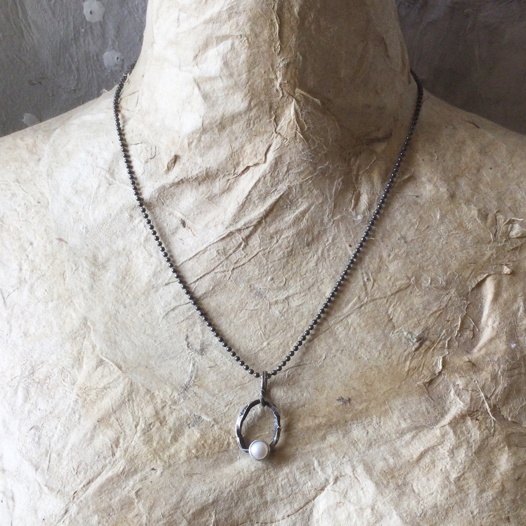 ラフツイストペンダントネックレス 淡水パール