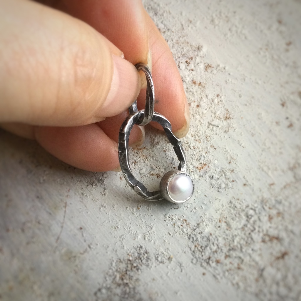 ラフツイストペンダントネックレス 淡水パール