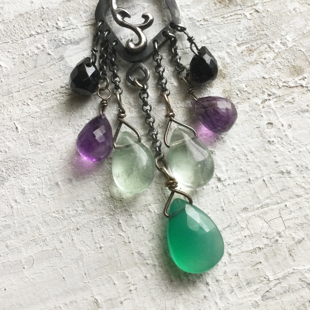 唐草ロマ ペンダント