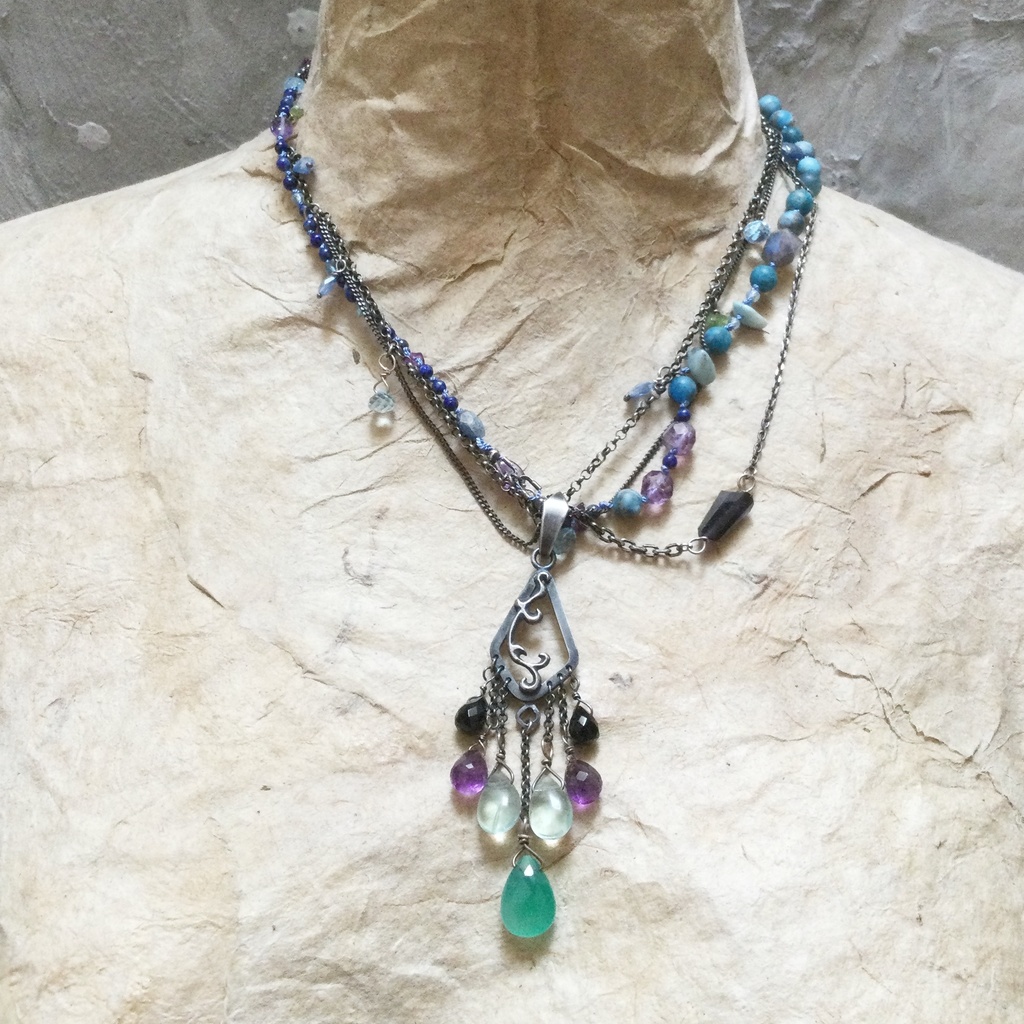 青の石 ミックスチェーン ネックレス