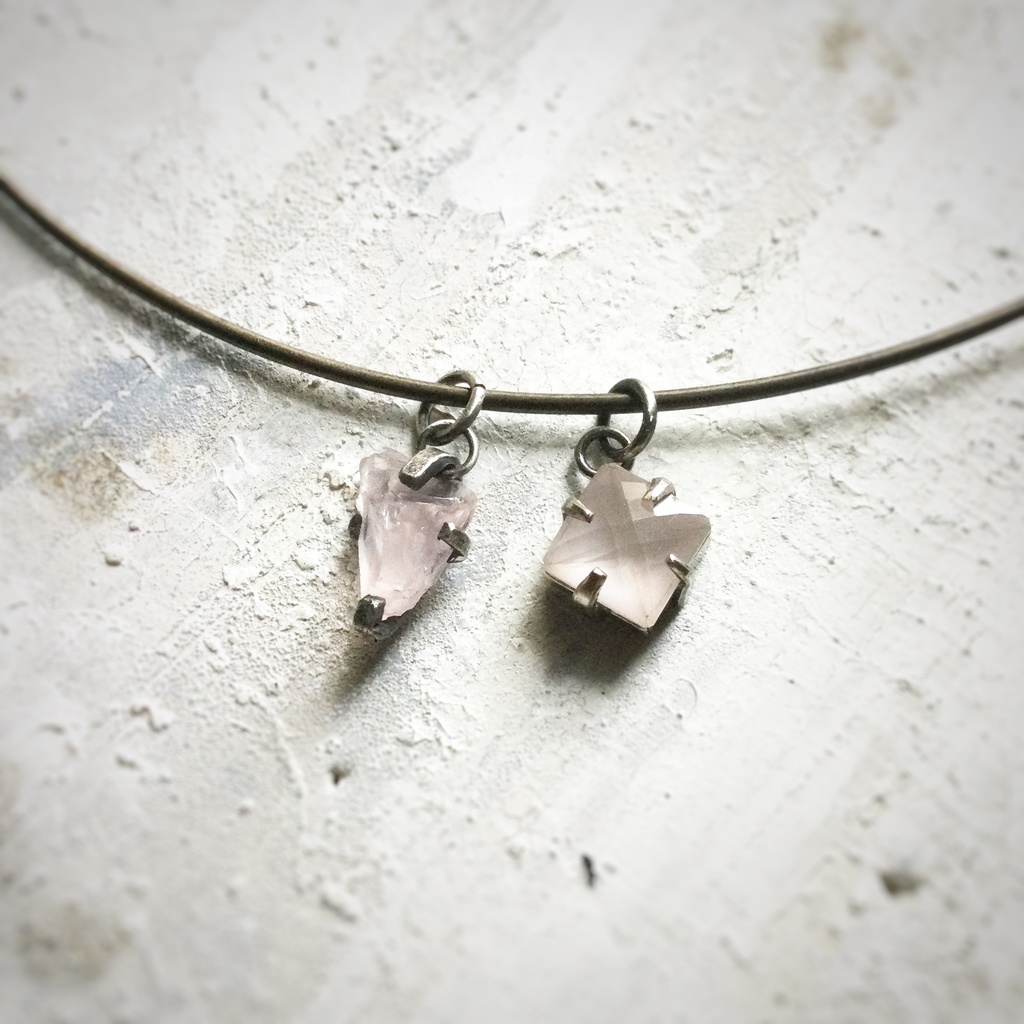 ローズクオーツのチャーム 2個セット