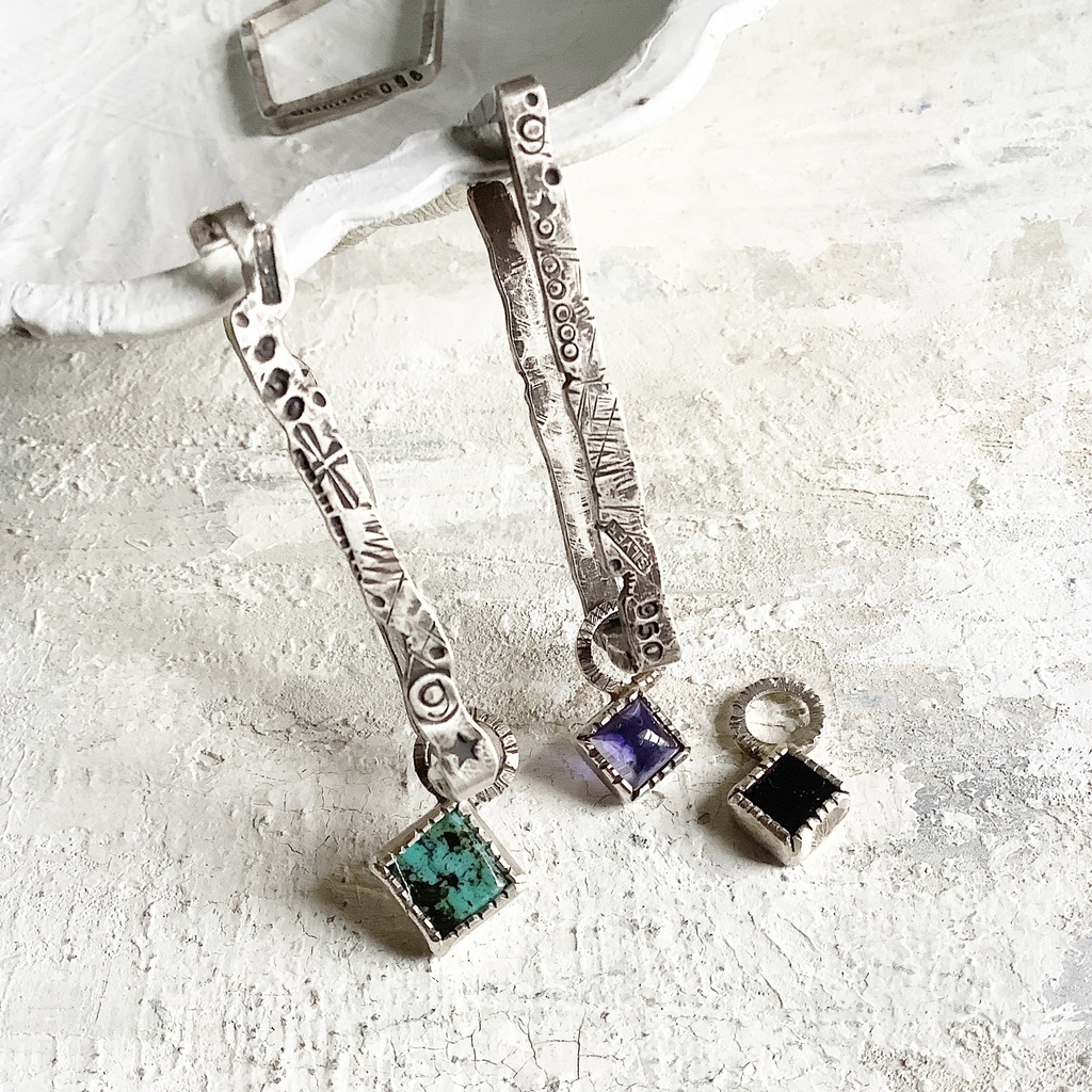 ターコイズ 天然石チャーム 7㎜