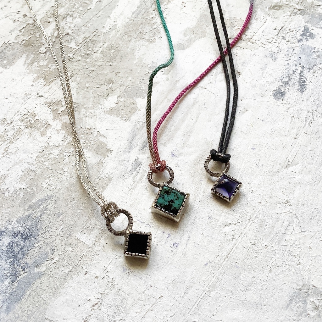 ターコイズ 天然石チャーム 7㎜