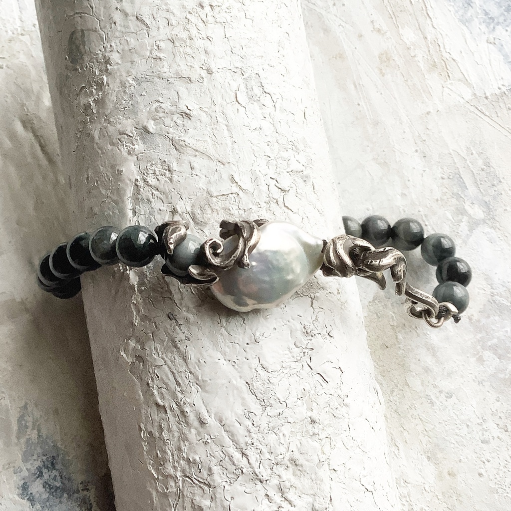 イーグルアイブレス ケシバロックパール