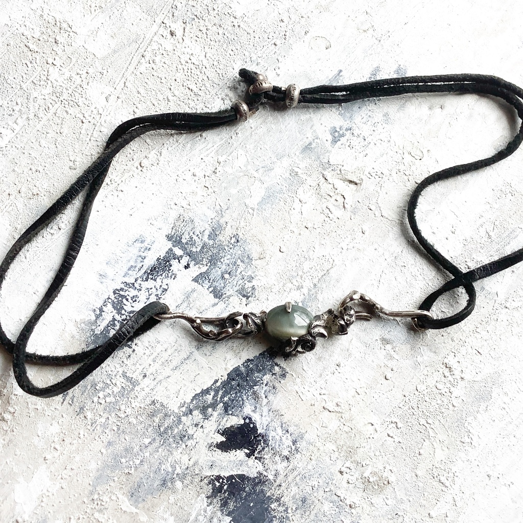 タイガーアイ 鹿革紐ネックレス