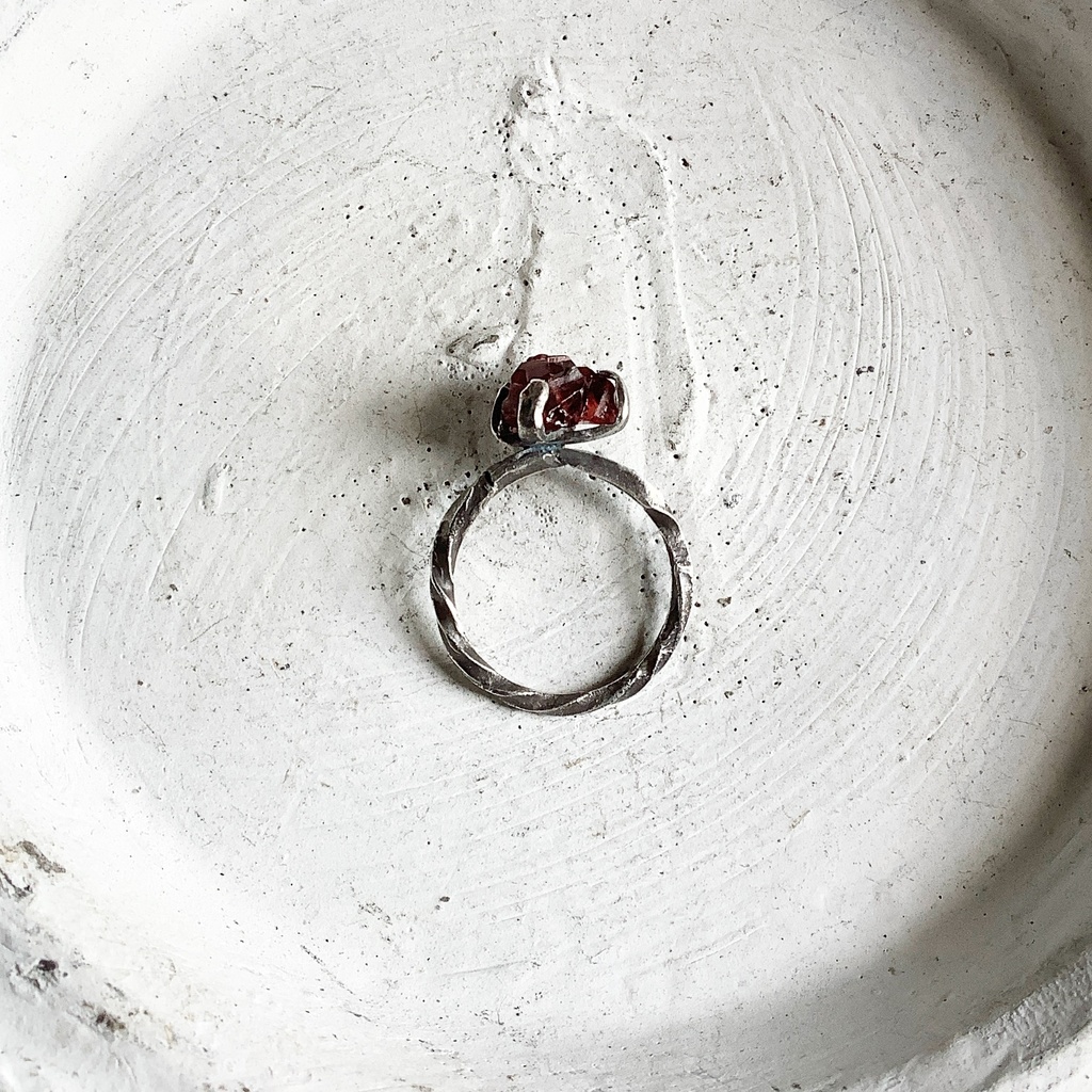 原石リング ガーネット 13号