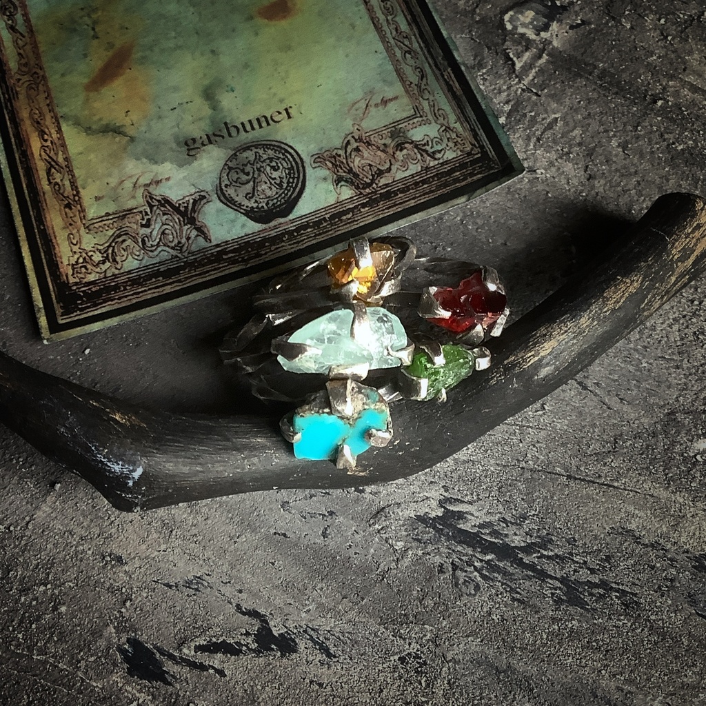 原石リング ガーネット 13号