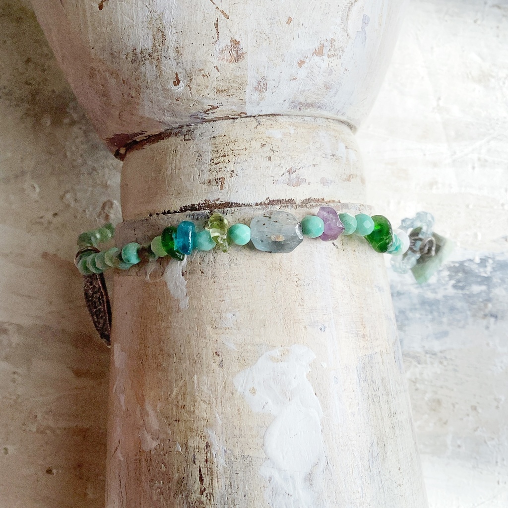 天然石ビーズブレス グリーンカルセドニー