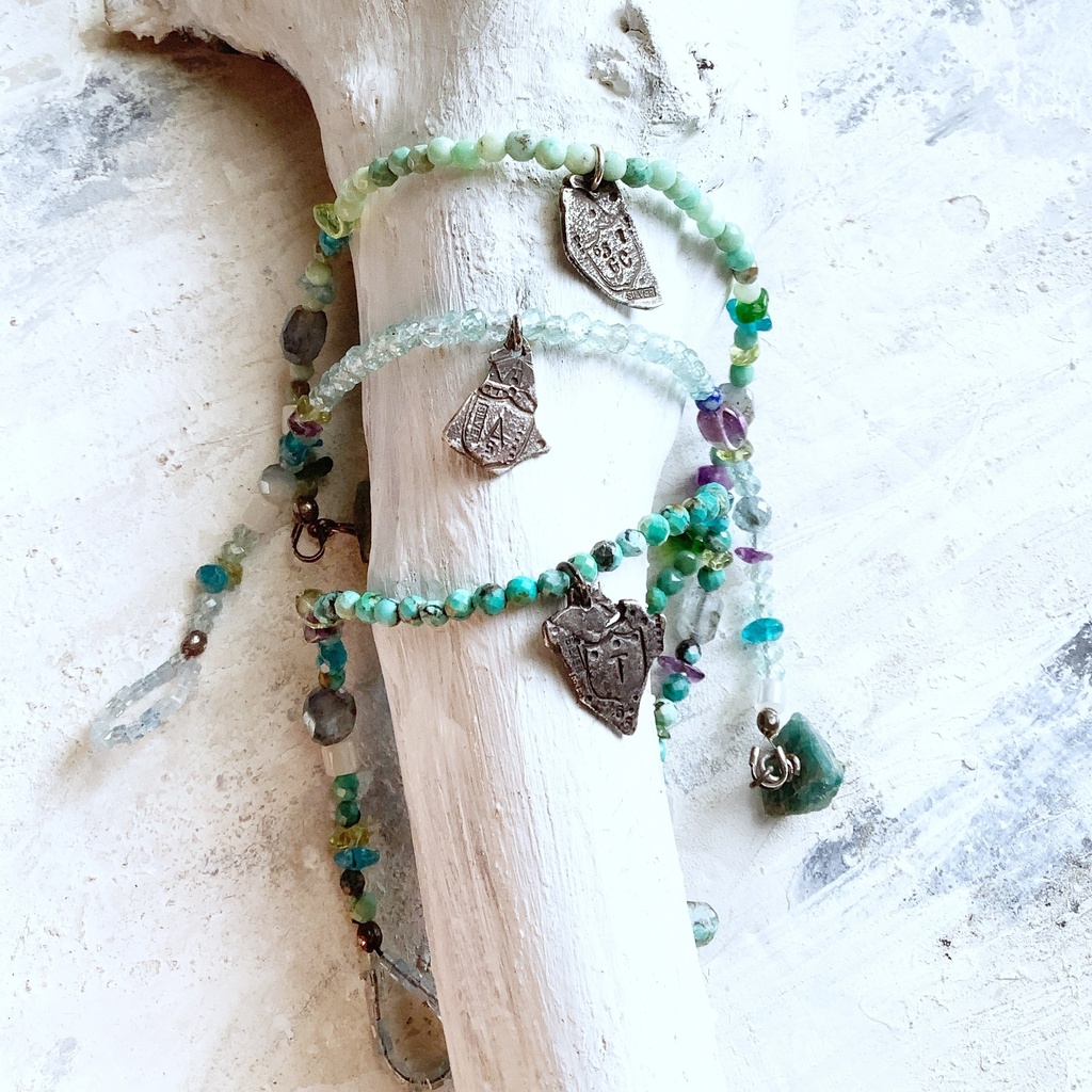 天然石ビーズブレス グリーンカルセドニー