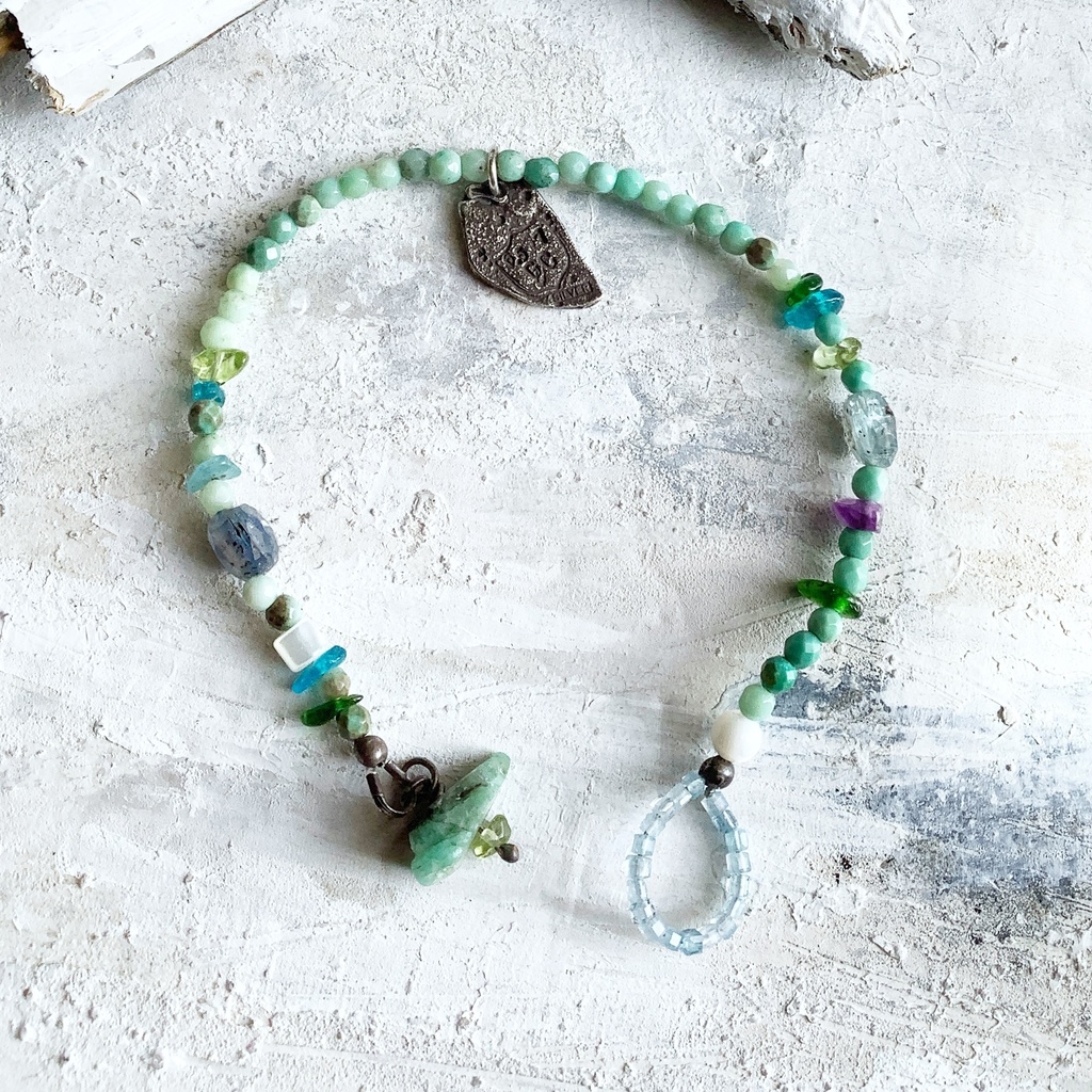 天然石ビーズブレス グリーンカルセドニー