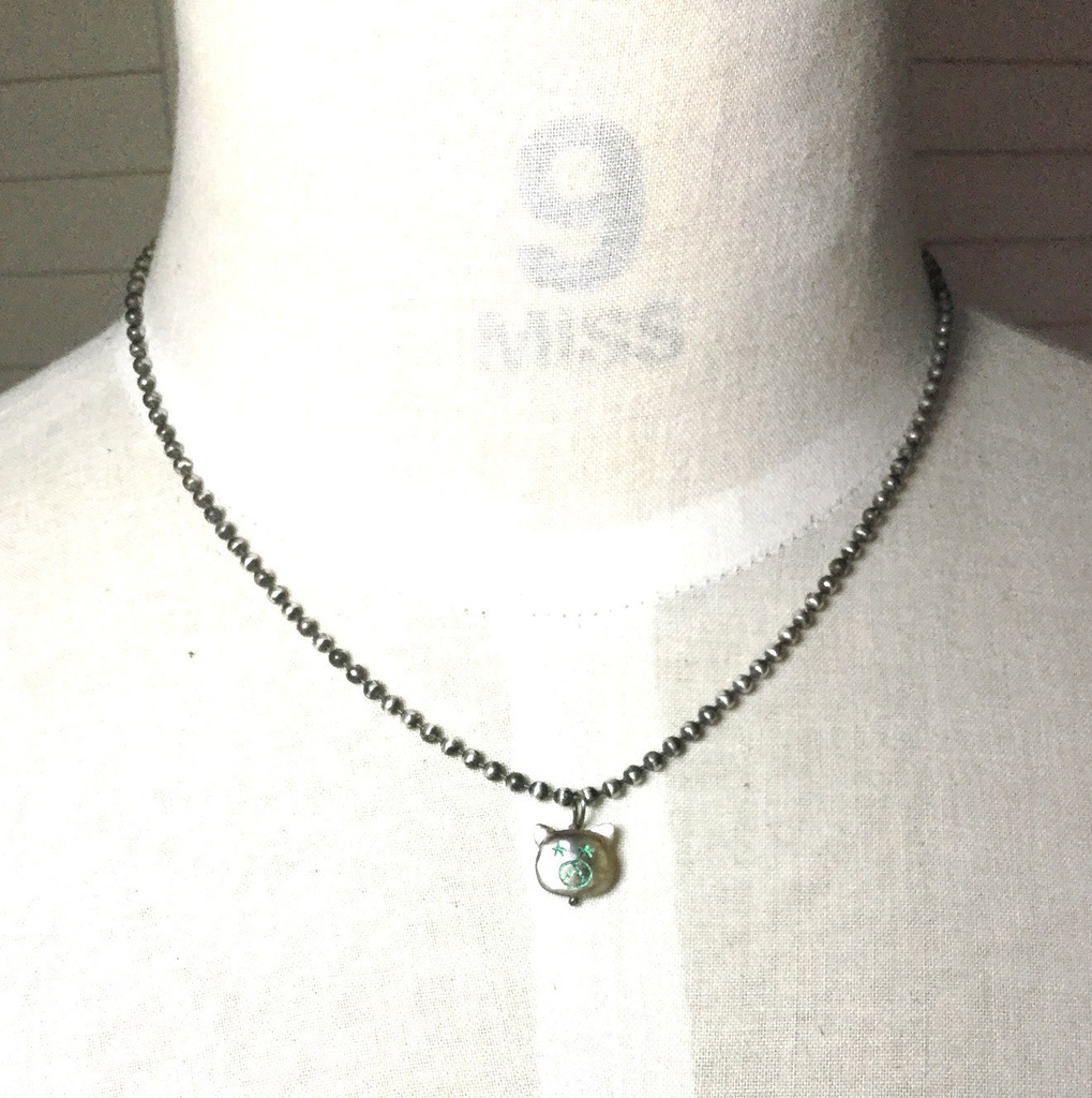 ハロウィンクマさん ネックレス