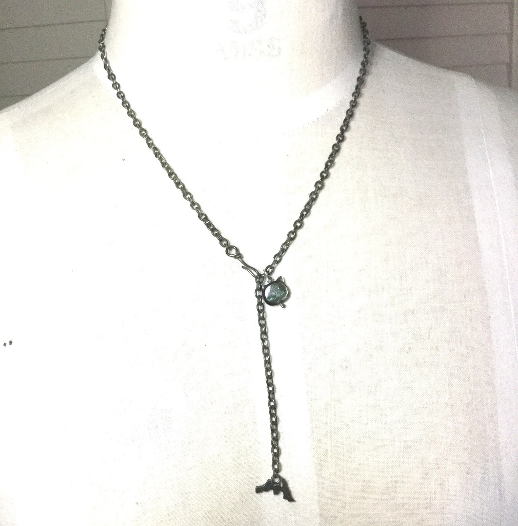 ハロウィンネコちゃん ネックレス 蝙蝠付き